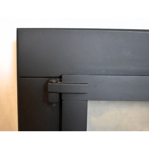 Hinge detail for fixed panel door