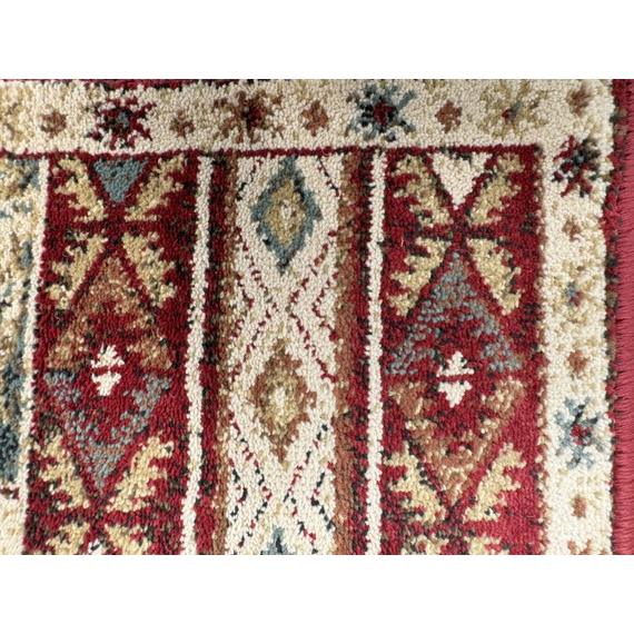 Vista Ancient Red Olefin Hearth Rugs Close Up Corner View