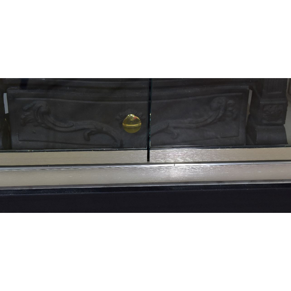 Moonlyte Fireplace Door Bottom Detail
